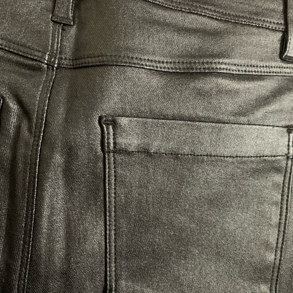 NWOT FASHION NOVA skinny jeans - Picture 3 of 10